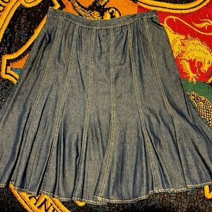 NorthStyle Denim Skirt Medium Gently Used Blue